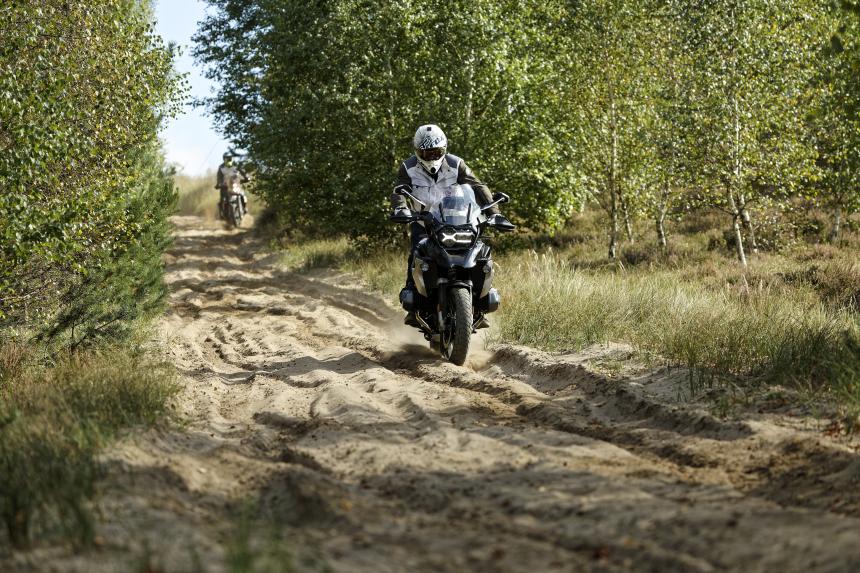 Enduromoto macht Dich zum besseren Endurofahrer